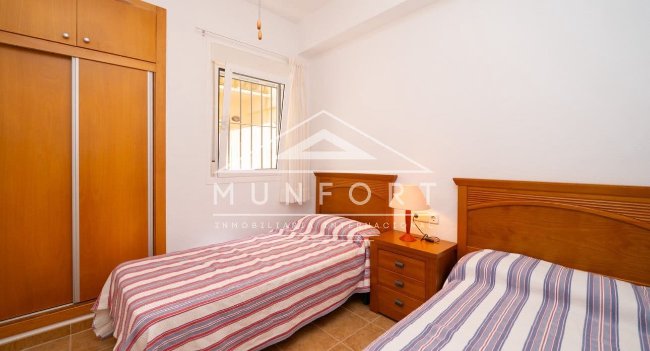 2 sypialnia Bungalow na sprzedaż w Los Urrutias - 185 000 € (Ref: 8777513)