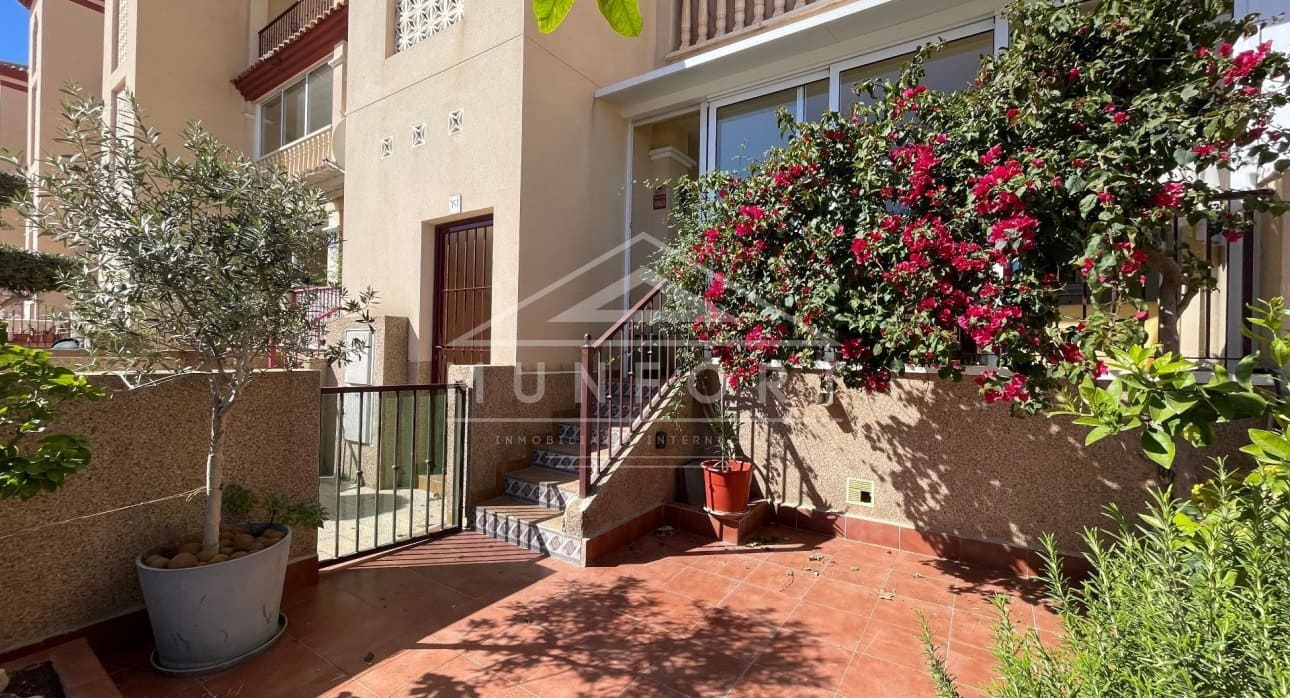 2 soveværelse Bungalow til leje i San Pedro del Pinatar med swimmingpool - € 850 (Ref: 8777514)