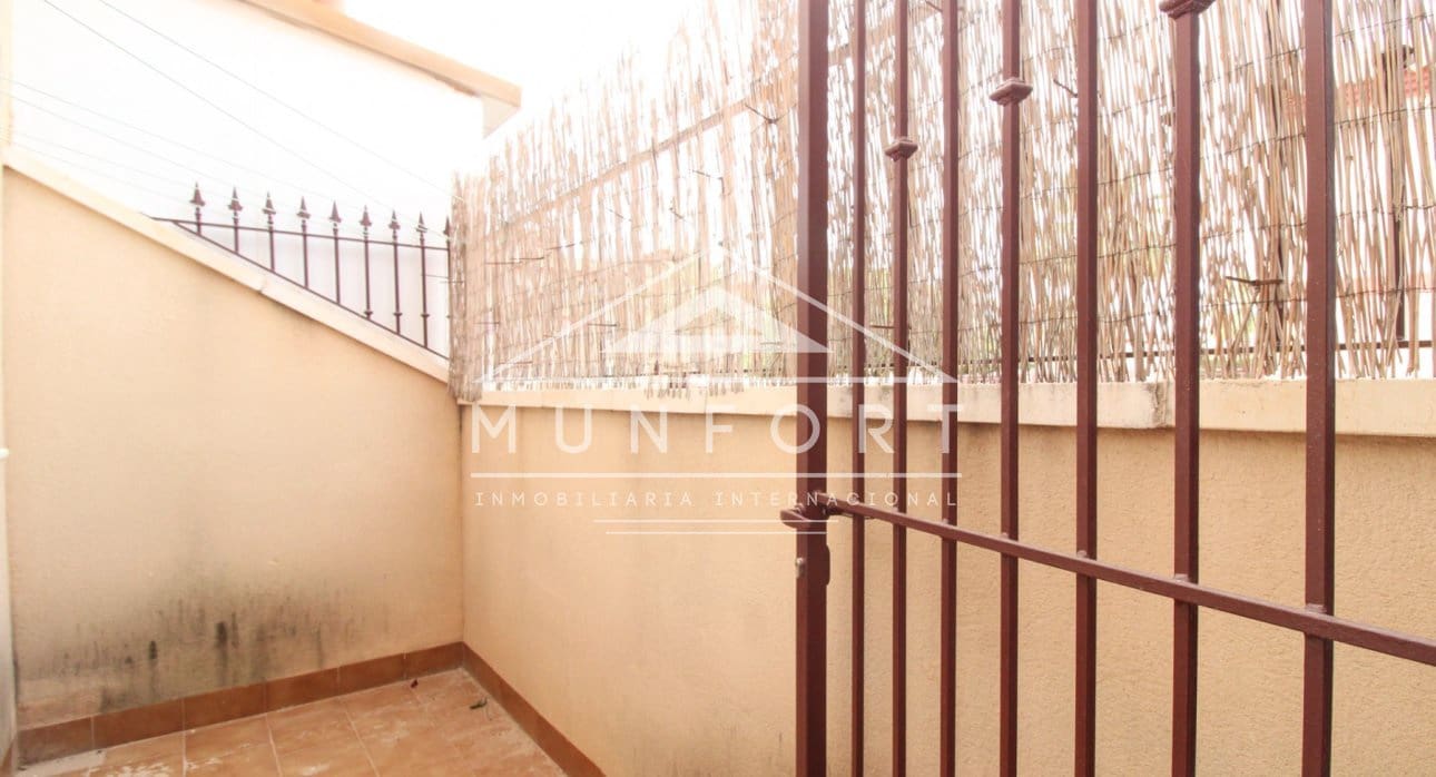 2 soveværelse Bungalow til leje i San Pedro del Pinatar med swimmingpool - € 850 (Ref: 8777514)