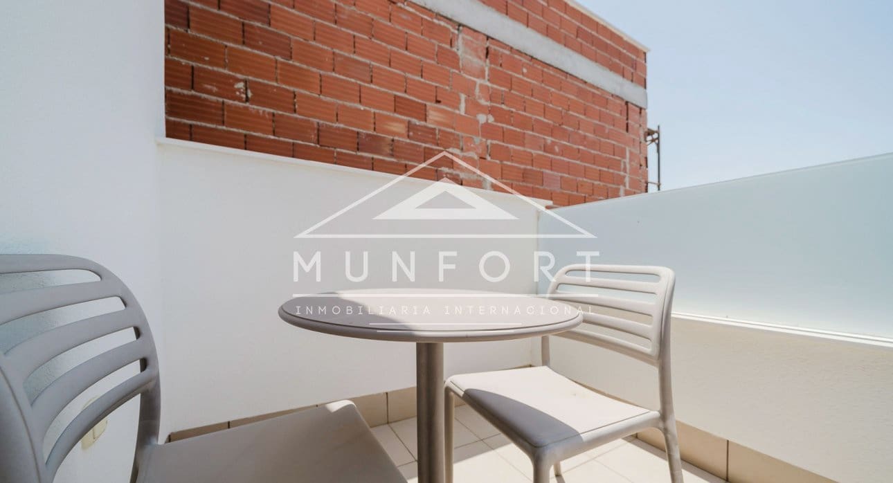 3 camera da letto Villa da affittare in Lo Pagan con piscina - 2.000 € (Rif: 8780306)