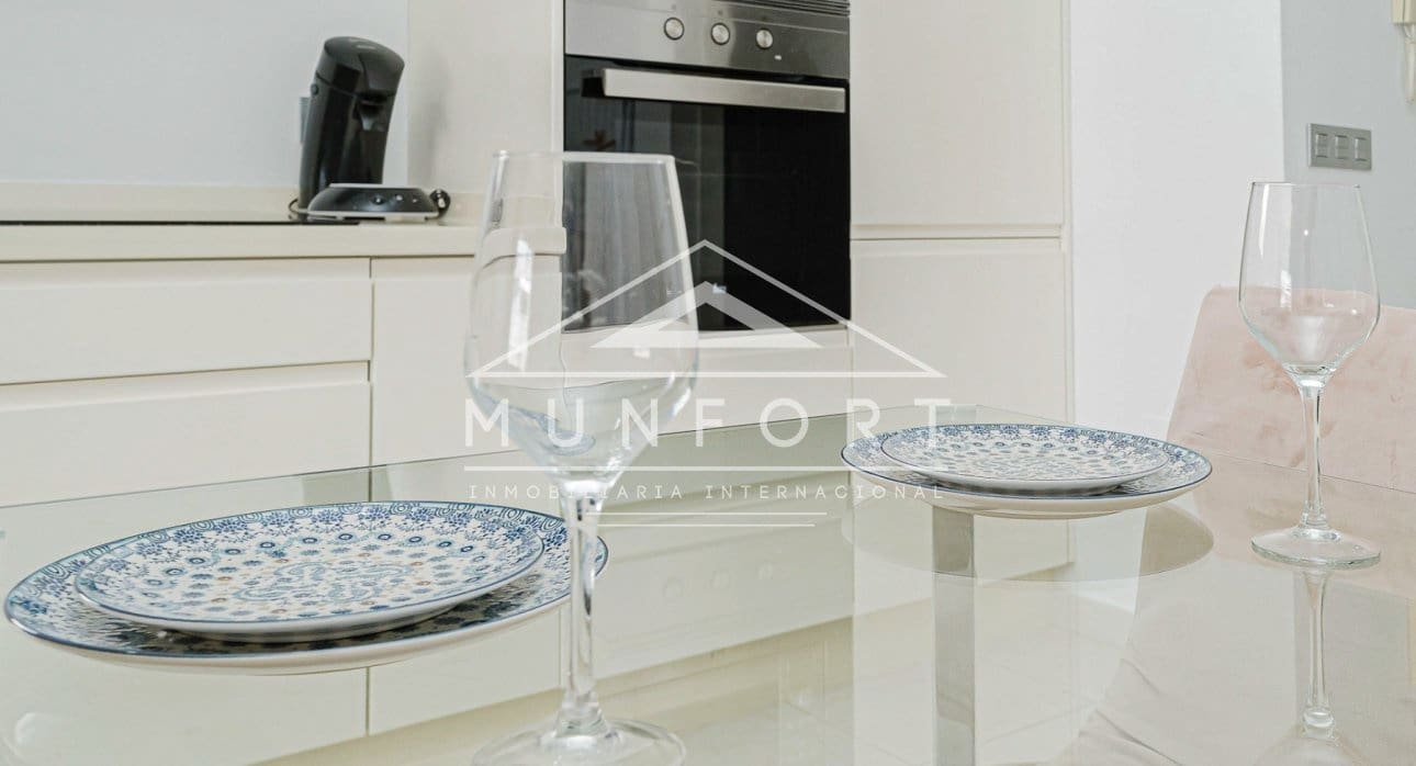 3 camera da letto Villa da affittare in Lo Pagan con piscina - 2.000 € (Rif: 8780306)