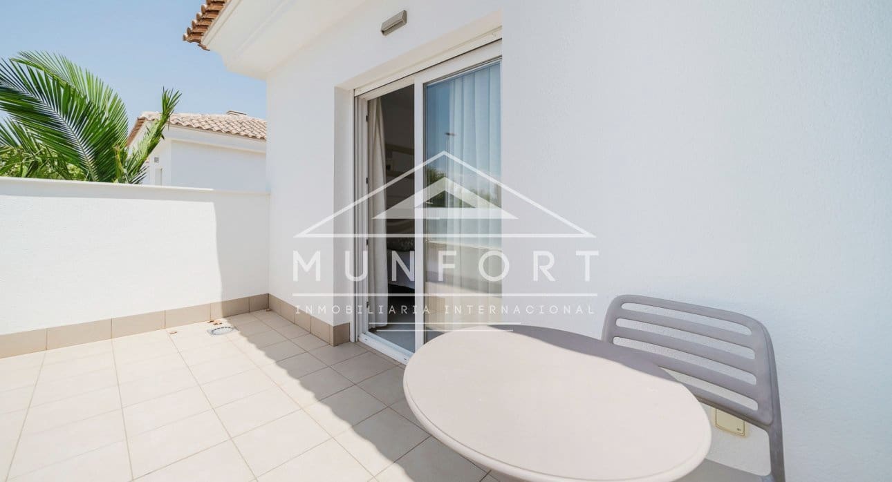 3 camera da letto Villa da affittare in Lo Pagan con piscina - 2.000 € (Rif: 8780306)