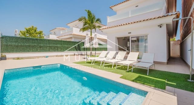 3 soveværelse Villa til leje i San Pedro del Pinatar ciudad, San Pedro del Pinatar med swimmingpool - € 2.000 (Ref: 8780306)