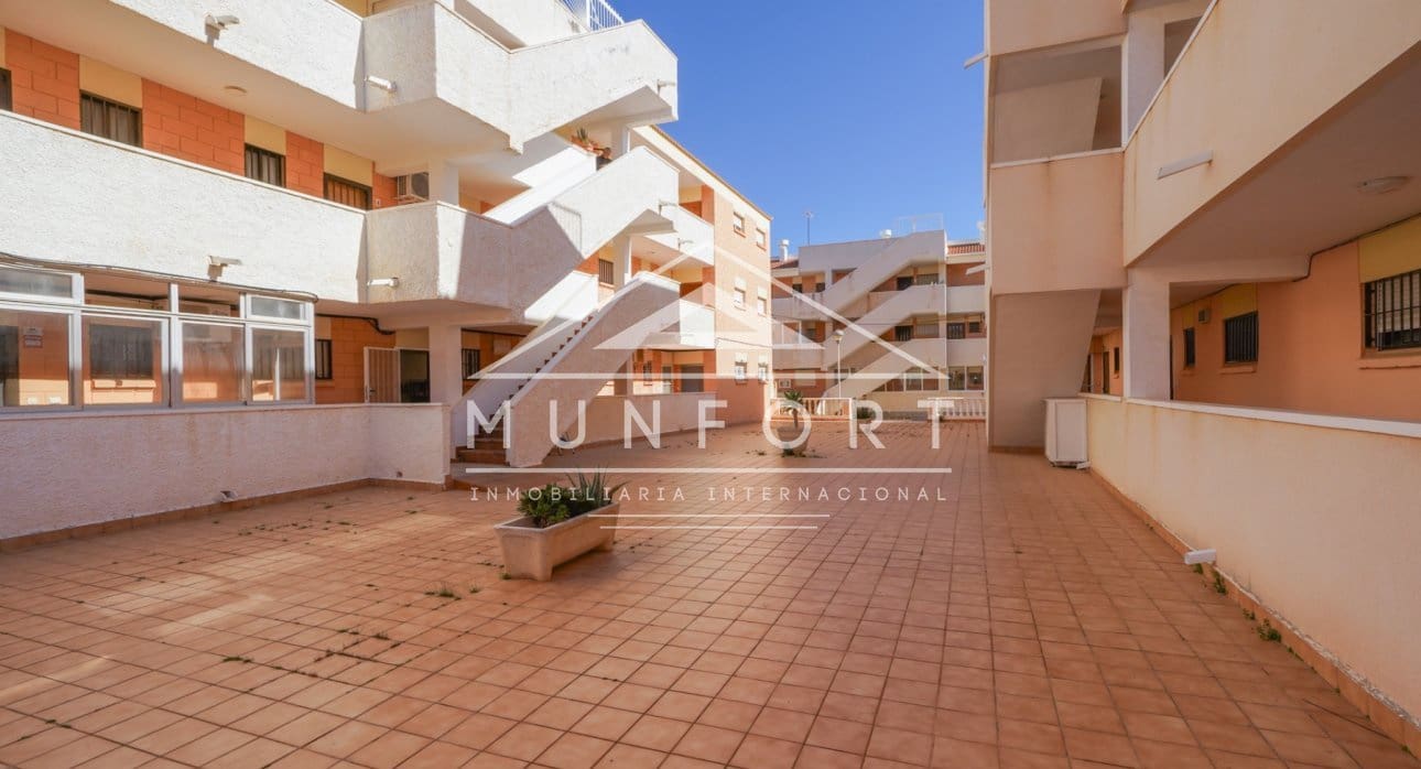 2 soverom Leilighet til leie i Pilar de la Horadada - € 900 (Ref: 8793836)