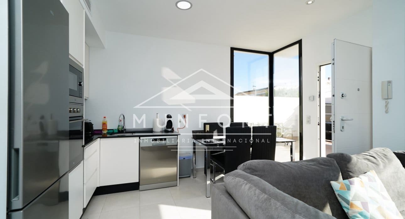 3 soveværelse Villa til leje i San Pedro del Pinatar med swimmingpool - € 1.800 (Ref: 8796618)