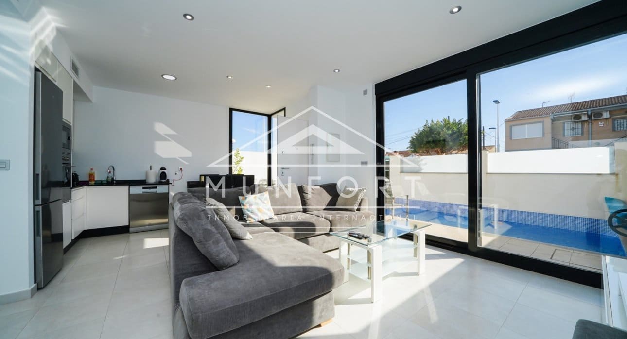 3 soveværelse Villa til leje i San Pedro del Pinatar med swimmingpool - € 1.800 (Ref: 8796618)