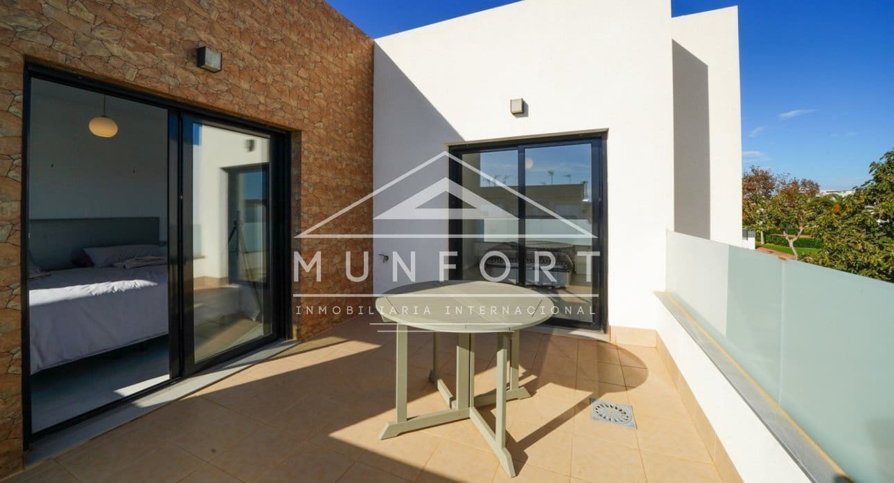 3 soveværelse Villa til leje i San Pedro del Pinatar med swimmingpool - € 1.800 (Ref: 8796618)