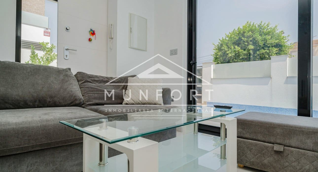 3 soveværelse Villa til leje i San Pedro del Pinatar med swimmingpool - € 1.800 (Ref: 8796618)