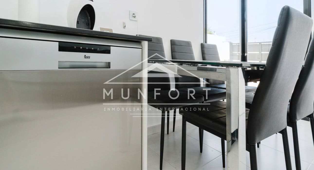 3 soveværelse Villa til leje i San Pedro del Pinatar med swimmingpool - € 1.800 (Ref: 8796618)