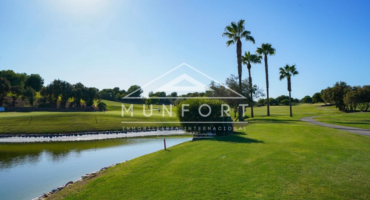 3 chambre Villa/Maison à vendre à Pilar de la Horadada avec piscine - 574 000 € (Ref: 8815057)