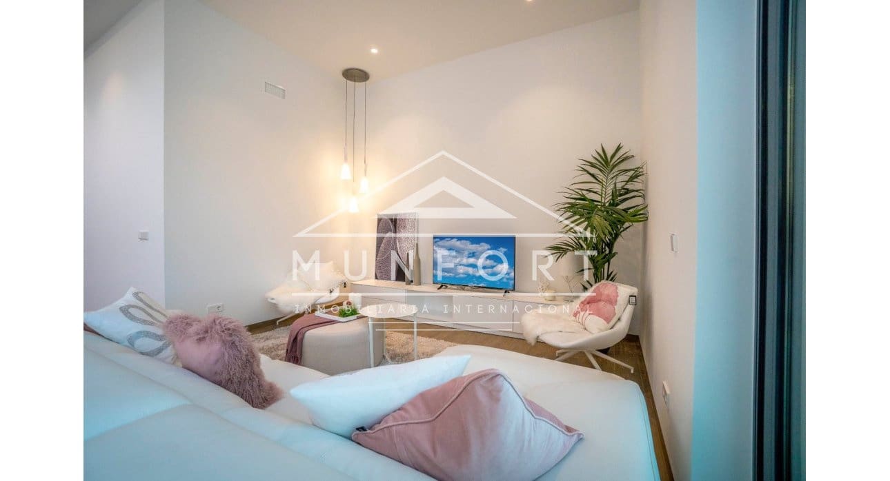 3 chambre Villa/Maison à vendre à Pilar de la Horadada avec piscine - 574 000 € (Ref: 8815057)