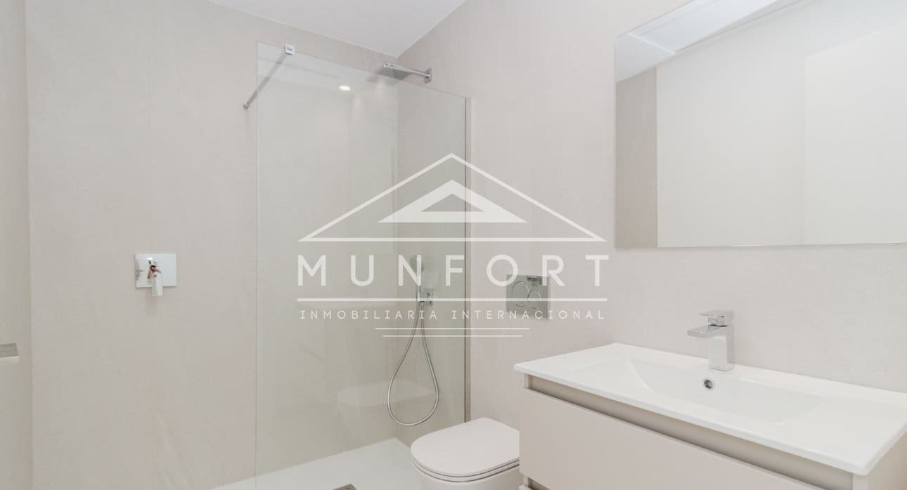 3 soveværelse Villa til salg i Pilar de la Horadada med swimmingpool - € 584.000 (Ref: 8815057)