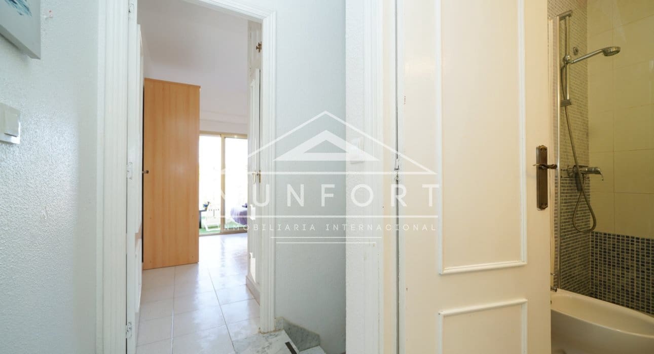 Maison de Ville de 3 chambres à louer à Santiago de la Ribera - 850 € (Ref: 8815059)