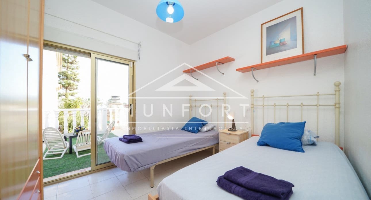 Maison de Ville de 3 chambres à louer à Santiago de la Ribera - 850 € (Ref: 8815059)