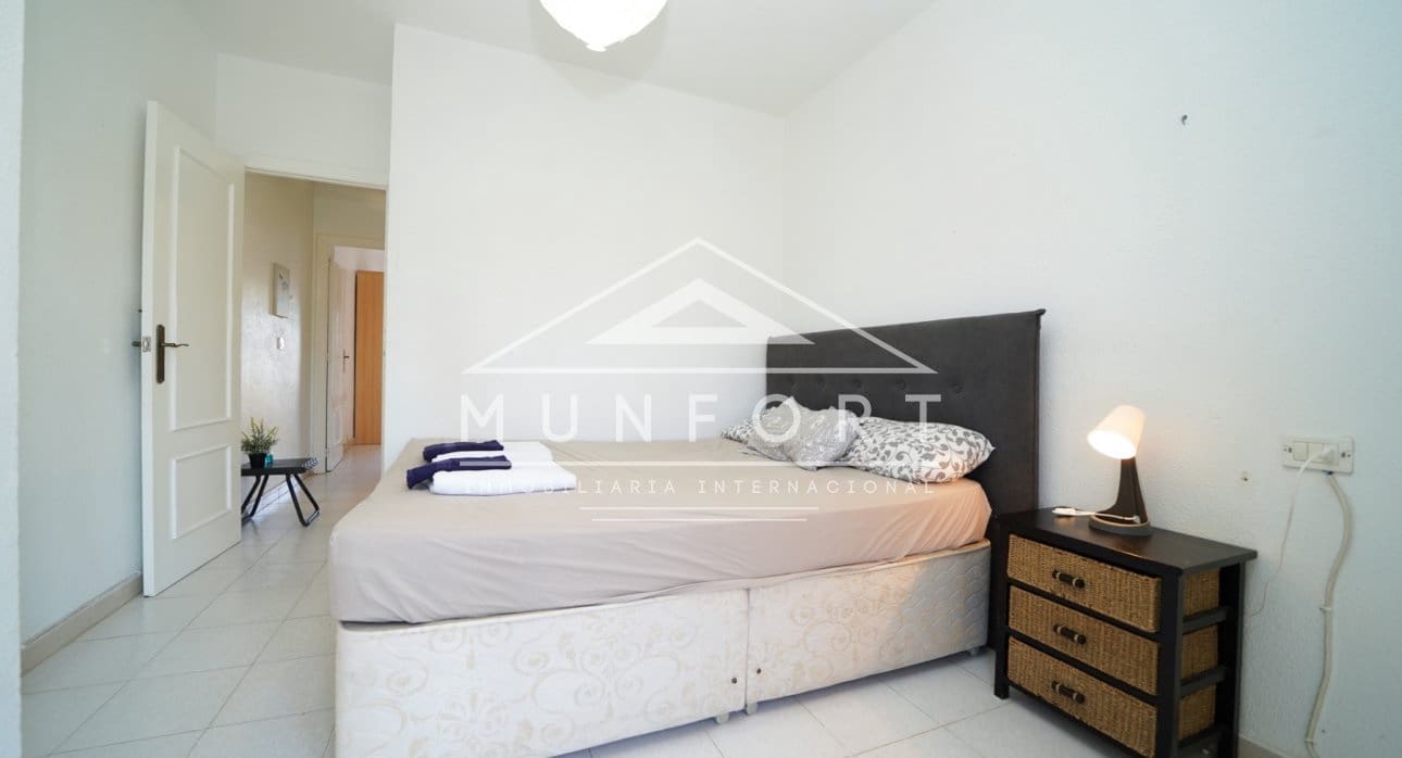 Maison de Ville de 3 chambres à louer à Santiago de la Ribera - 850 € (Ref: 8815059)