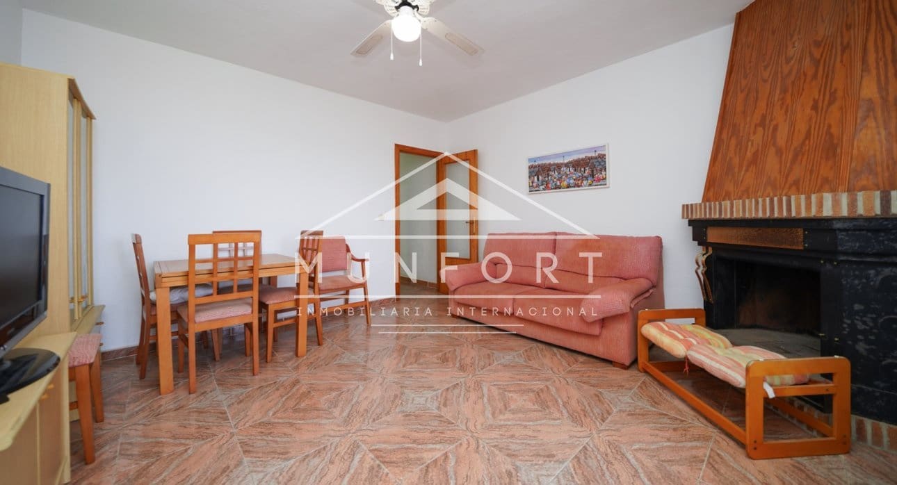 2 soveværelse Penthouse til leje i Lo Pagan - € 750 (Ref: 8830390)