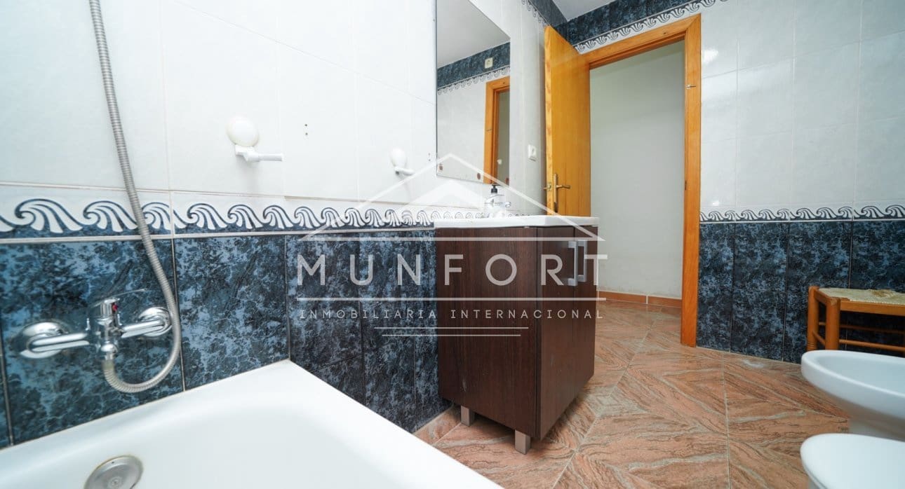 2 soveværelse Penthouse til leje i Lo Pagan - € 750 (Ref: 8830390)