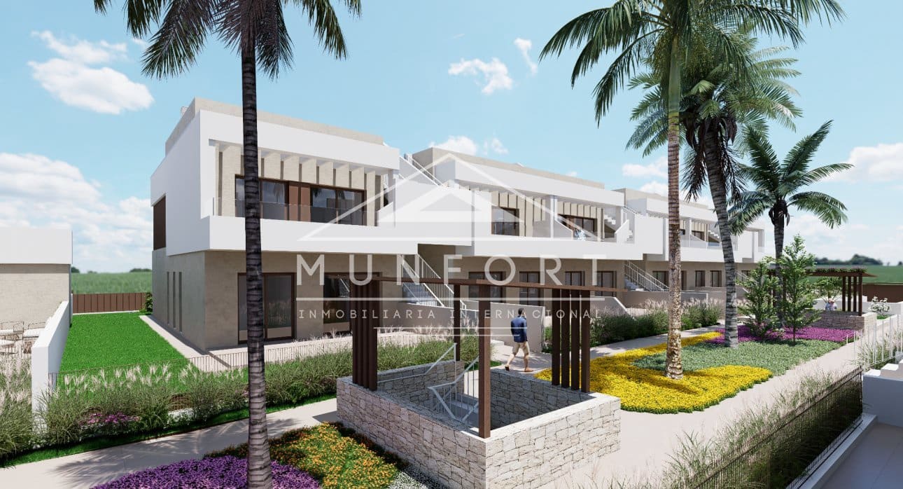 3 soveværelse Bungalow til salg i Los Alcazares med swimmingpool - € 320.000 (Ref: 8846701)