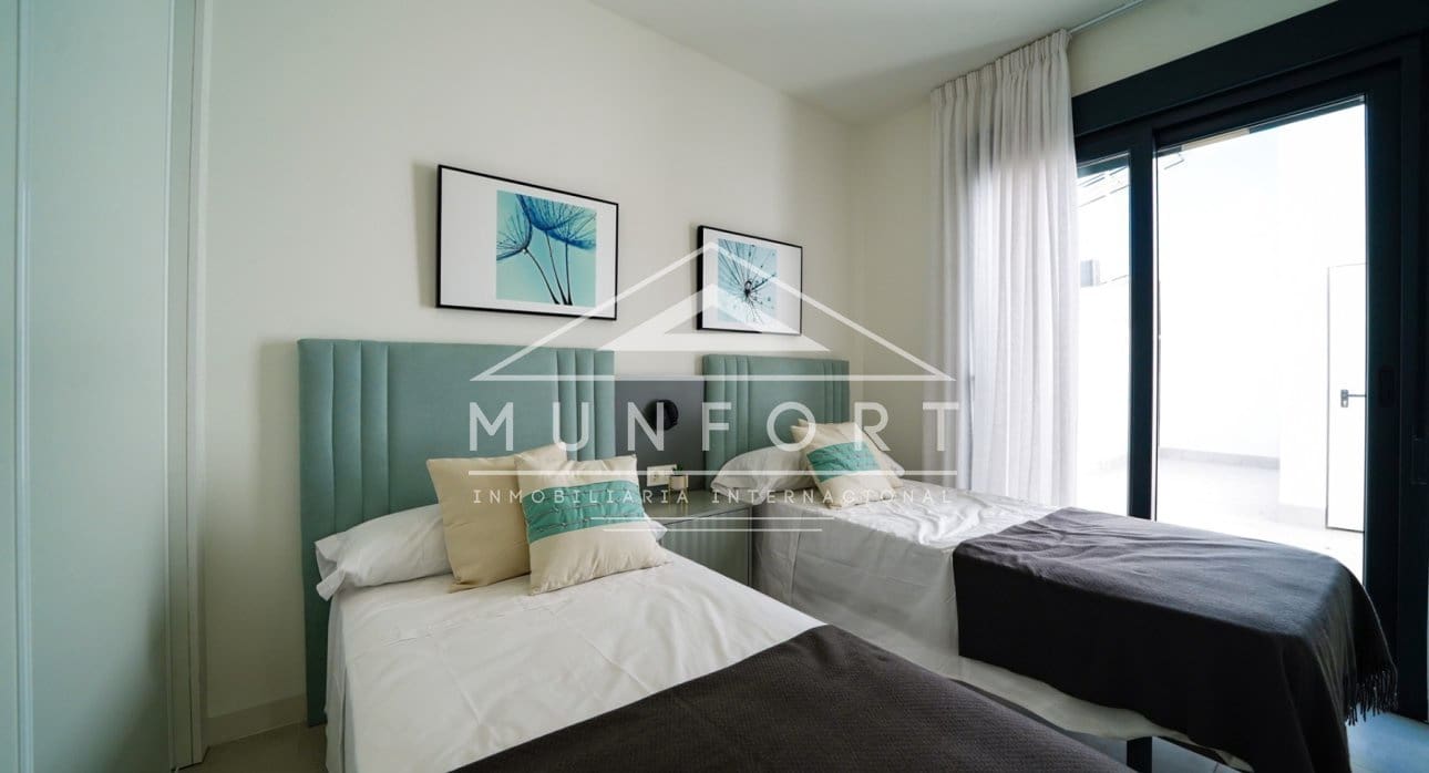 2 chambre Villa/Maison à vendre à Roldan avec piscine - 324 900 € (Ref: 8847878)