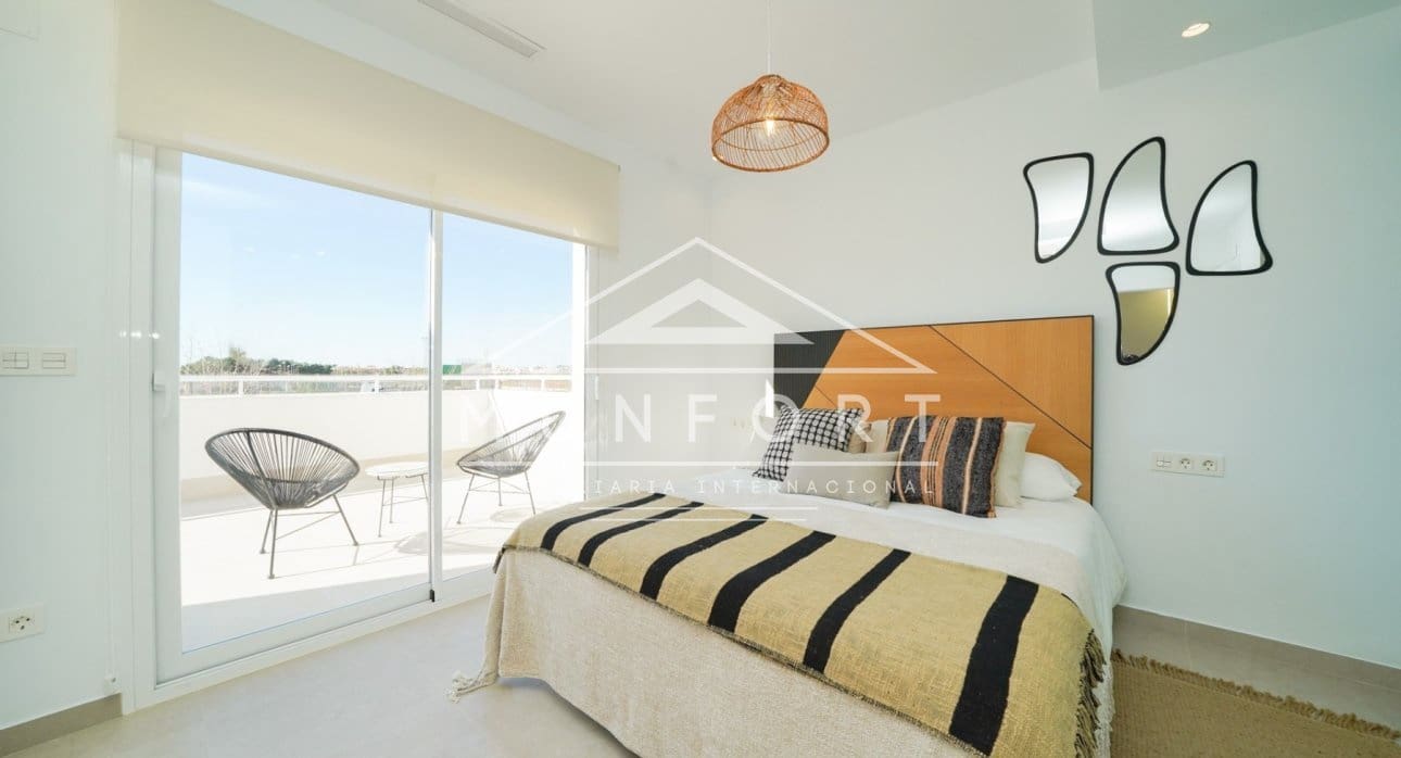 3 quarto Moradia para venda em Pilar de la Horadada com piscina - 469 000 € (Ref: 8853284)