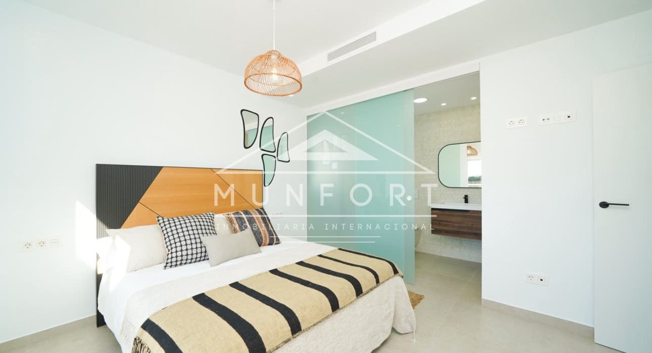 3 quarto Moradia para venda em Pilar de la Horadada com piscina - 469 000 € (Ref: 8853284)