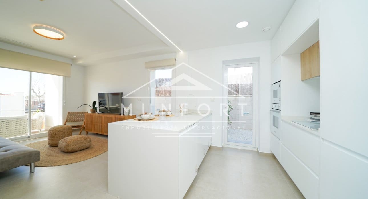 3 quarto Moradia para venda em Pilar de la Horadada com piscina - 469 000 € (Ref: 8853284)