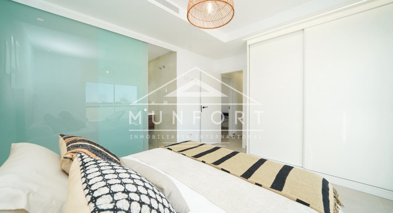 3 quarto Moradia para venda em Pilar de la Horadada com piscina - 469 000 € (Ref: 8853284)