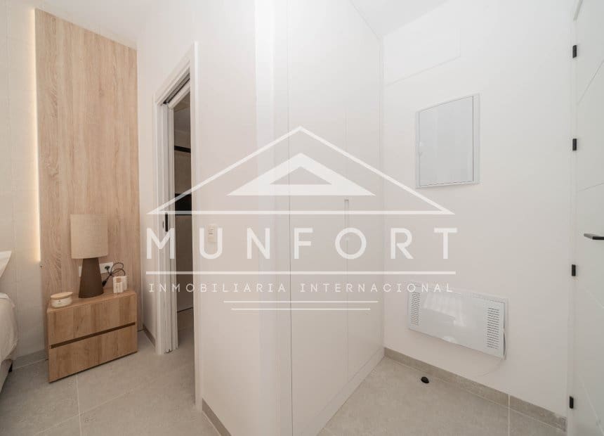 Chalet de 3 habitaciones en Roldan en venta con piscina - 419.950 € (Ref: 8879011)