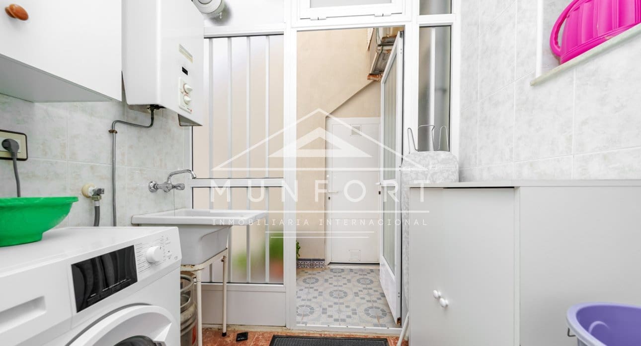 4 bedroom Townhouse for rent in Lo Pagan - € 900 (Ref: 8881092)