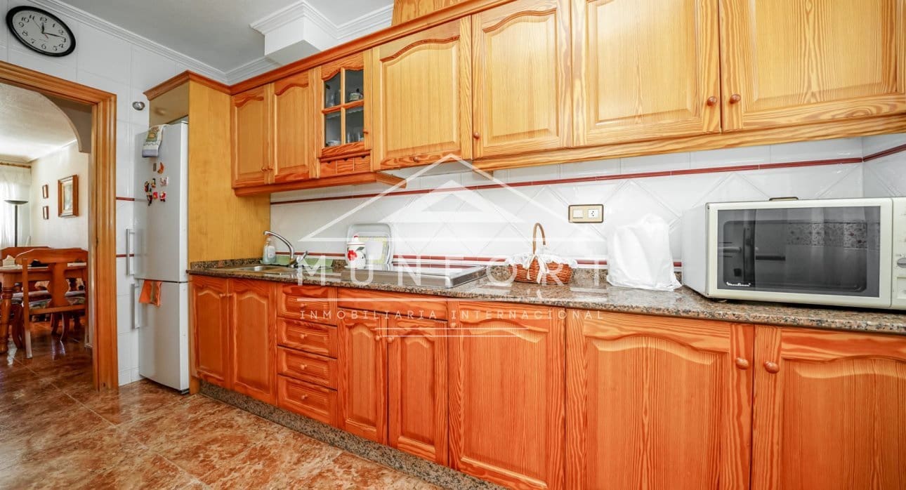 4 bedroom Townhouse for rent in Lo Pagan - € 900 (Ref: 8881092)