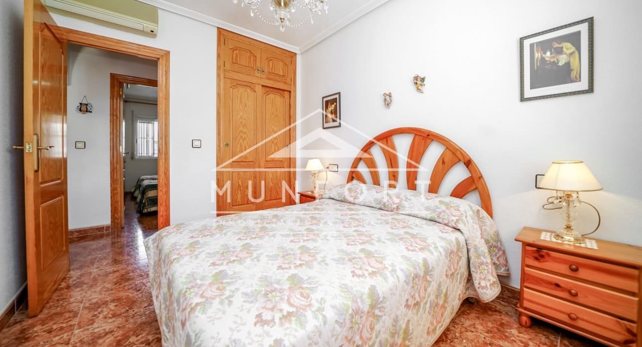 4 bedroom Townhouse for rent in Lo Pagan - € 900 (Ref: 8881092)