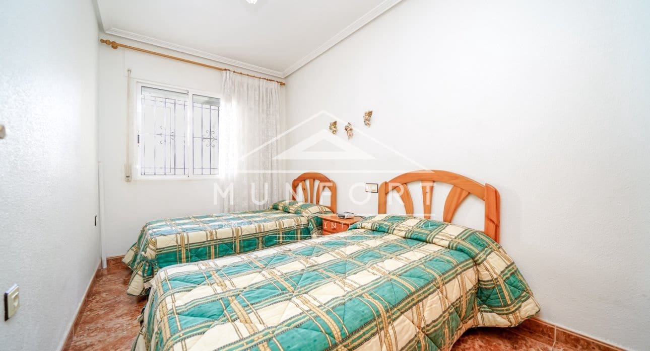 4 bedroom Townhouse for rent in Lo Pagan - € 900 (Ref: 8881092)