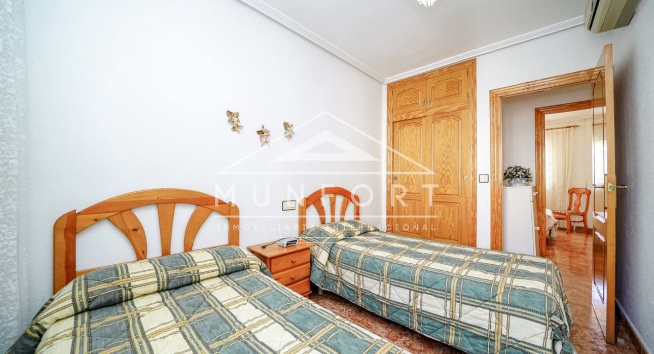 4 bedroom Townhouse for rent in Lo Pagan - € 900 (Ref: 8881092)