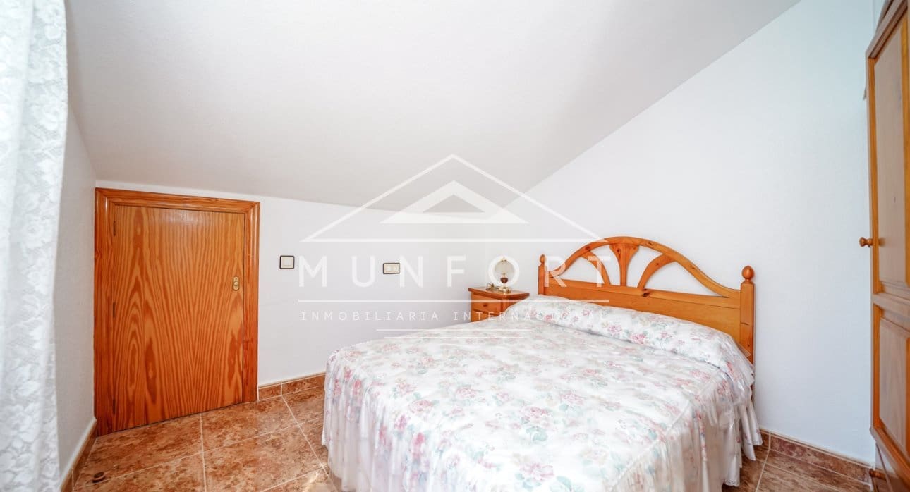 4 bedroom Townhouse for rent in Lo Pagan - € 900 (Ref: 8881092)