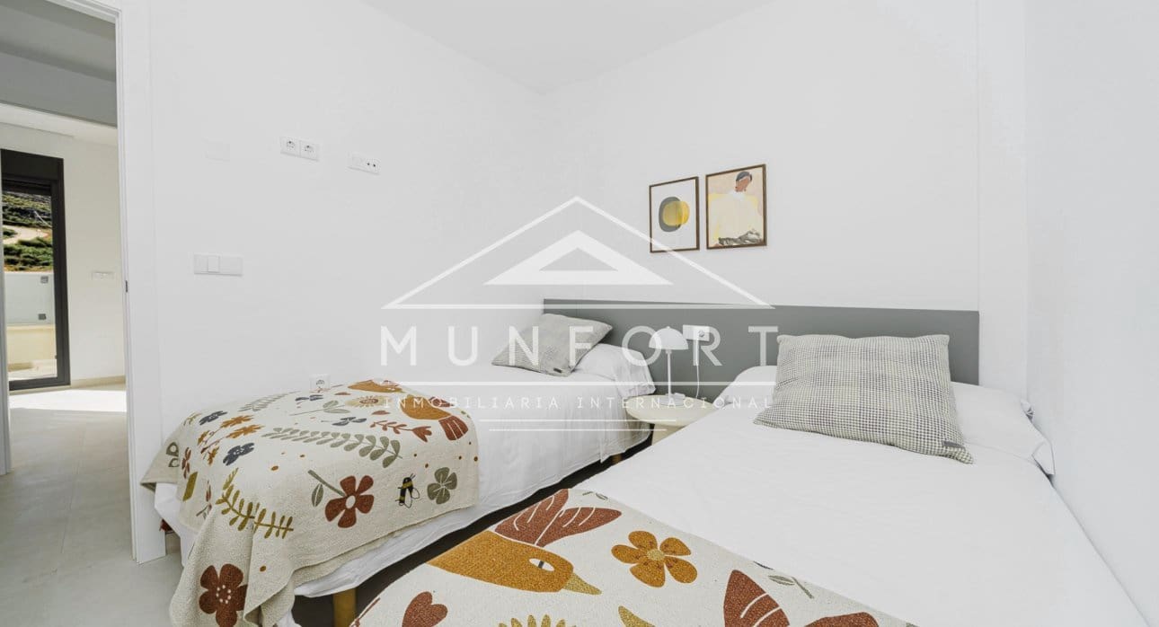 2 sovrum Villa till salu i Cox med pool - 219 000 € (Ref: 8887136)