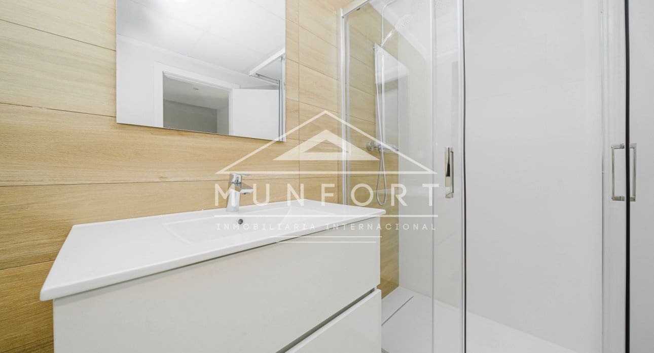 2 sovrum Villa till salu i Cox med pool - 219 000 € (Ref: 8887136)