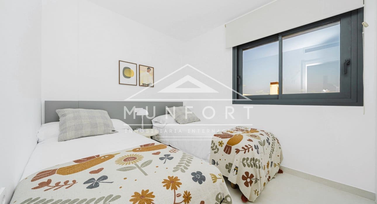 2 sovrum Villa till salu i Cox med pool - 219 000 € (Ref: 8887136)