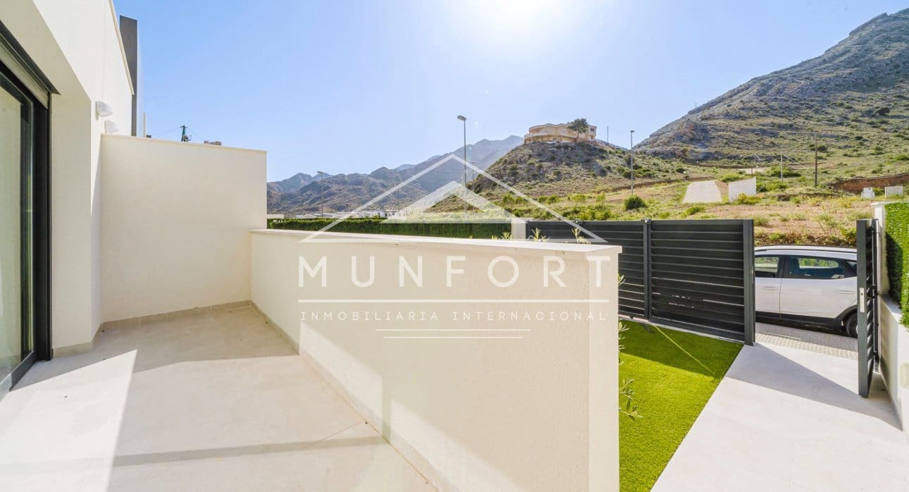 2 sovrum Villa till salu i Cox med pool - 219 000 € (Ref: 8887136)