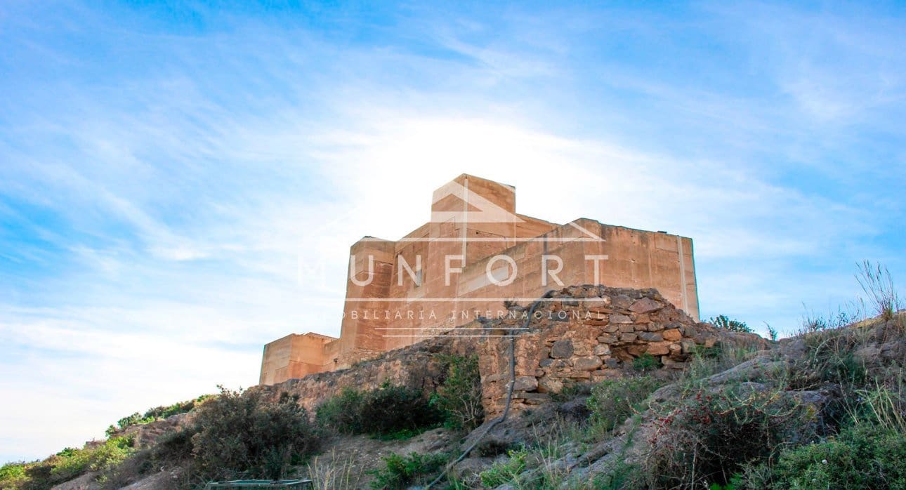 2 sovrum Villa till salu i Cox med pool - 219 000 € (Ref: 8887136)