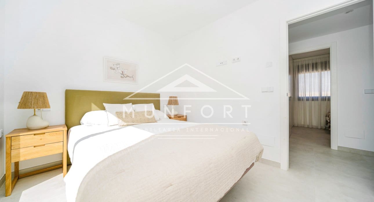 3 slaapkamer Villa te koop in Cox met zwembad - € 235.000 (Ref: 8887137)