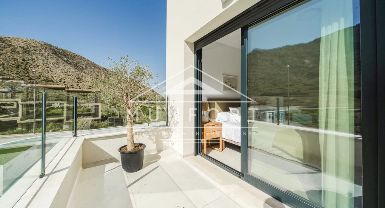 3 slaapkamer Villa te koop in Cox met zwembad - € 235.000 (Ref: 8887137)