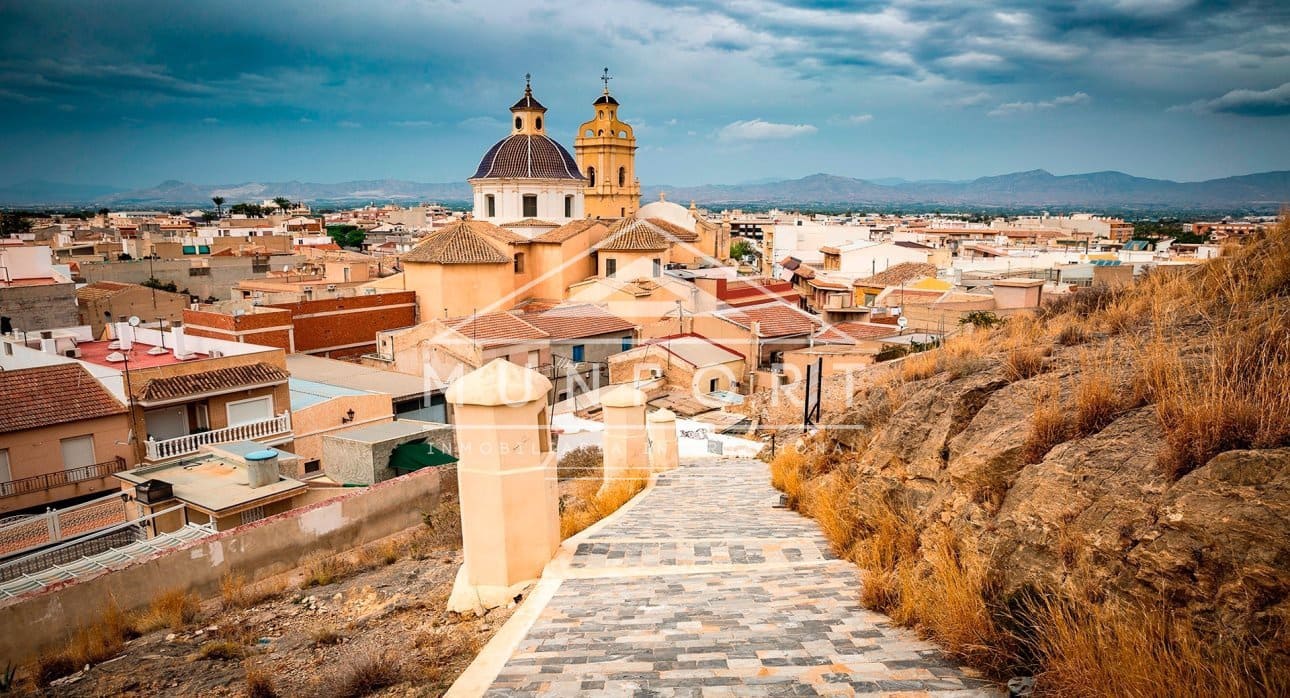 3 slaapkamer Villa te koop in Cox met zwembad - € 235.000 (Ref: 8887137)