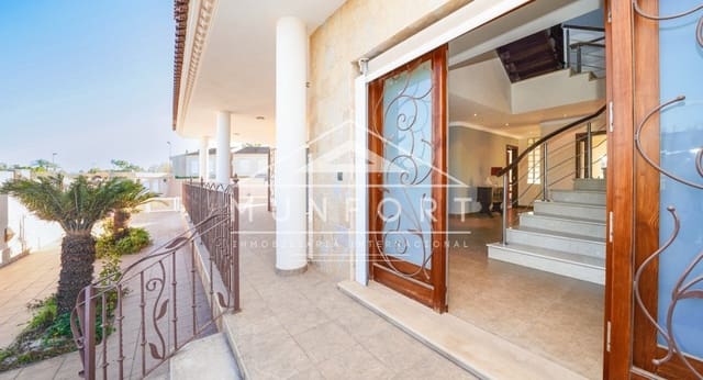 5 makuuhuone Huvila myytävänä paikassa Santiago de la Ribera, San Javier mukana uima-altaan - 799 000 € (Ref: 8900845)