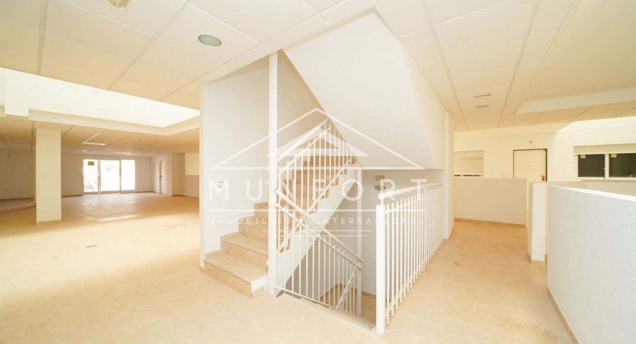 2 slaapkamer Penthouse te koop in Orihuela Costa met zwembad - € 198.500 (Ref: 8906834)