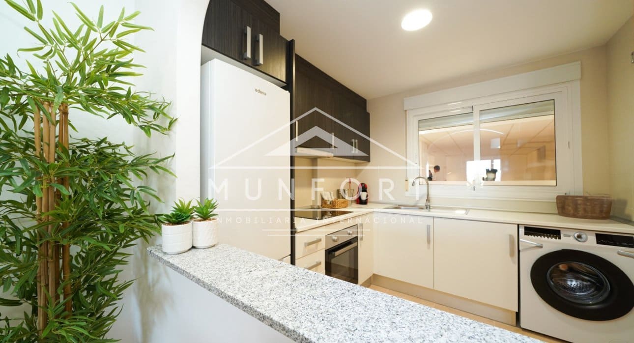 2 slaapkamer Penthouse te koop in Orihuela Costa met zwembad - € 198.500 (Ref: 8906834)