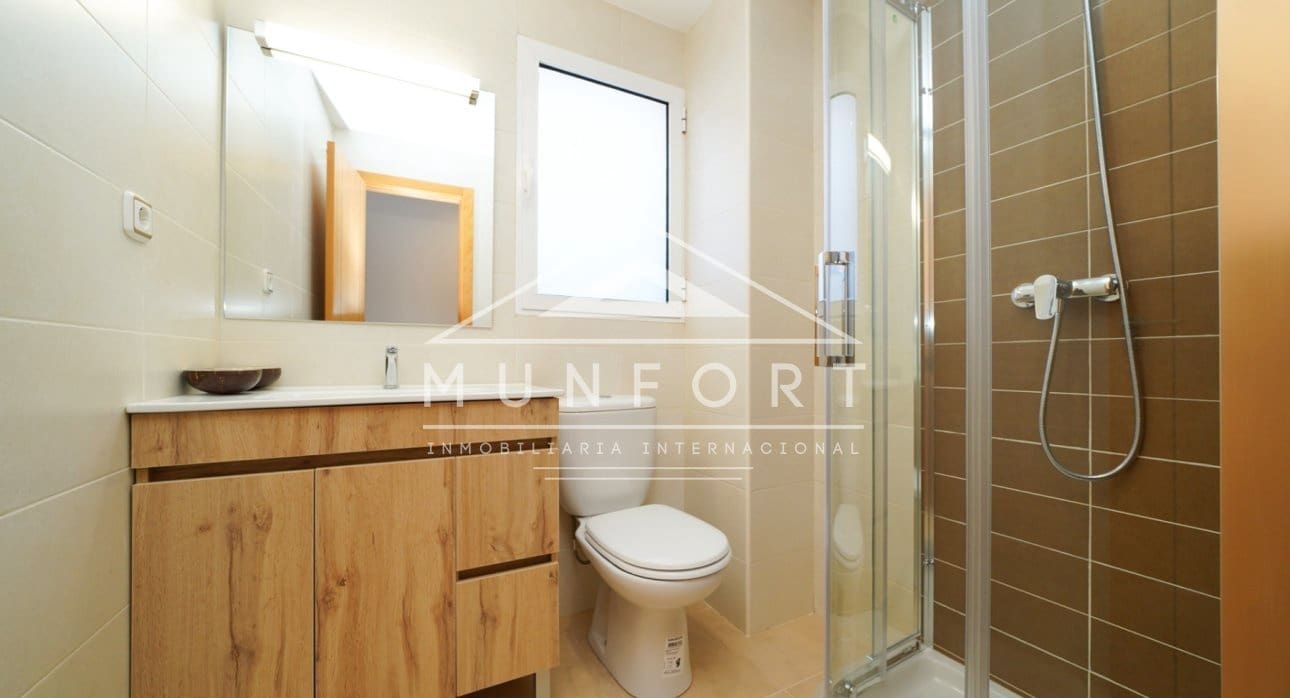 2 slaapkamer Penthouse te koop in Orihuela Costa met zwembad - € 198.500 (Ref: 8906834)