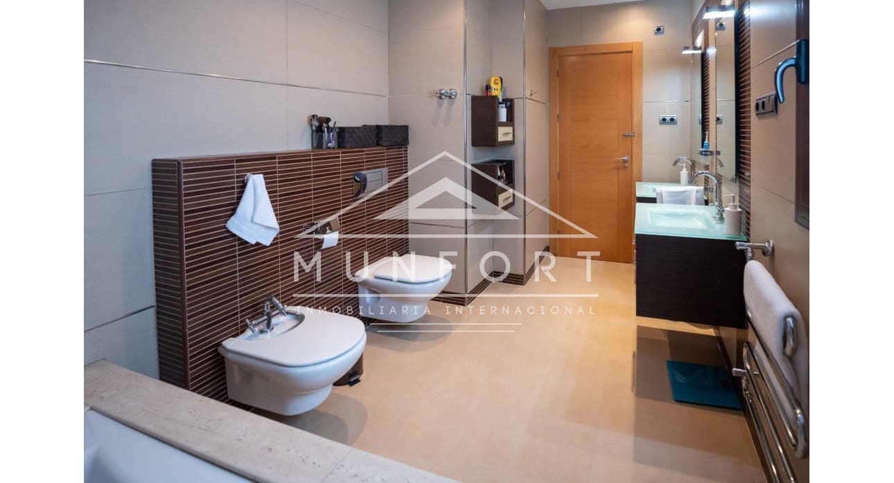 4 soveværelse Villa til salg i Avileses med swimmingpool - € 1.350.000 (Ref: 8907872)