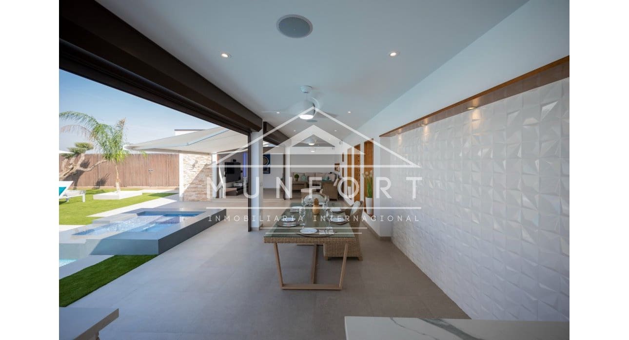 4 soveværelse Villa til salg i Avileses med swimmingpool - € 1.350.000 (Ref: 8907872)