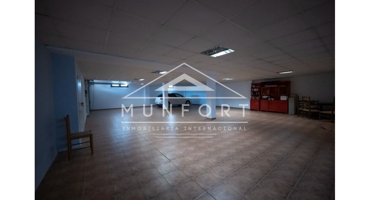 4 soveværelse Villa til salg i Avileses med swimmingpool - € 1.350.000 (Ref: 8907872)