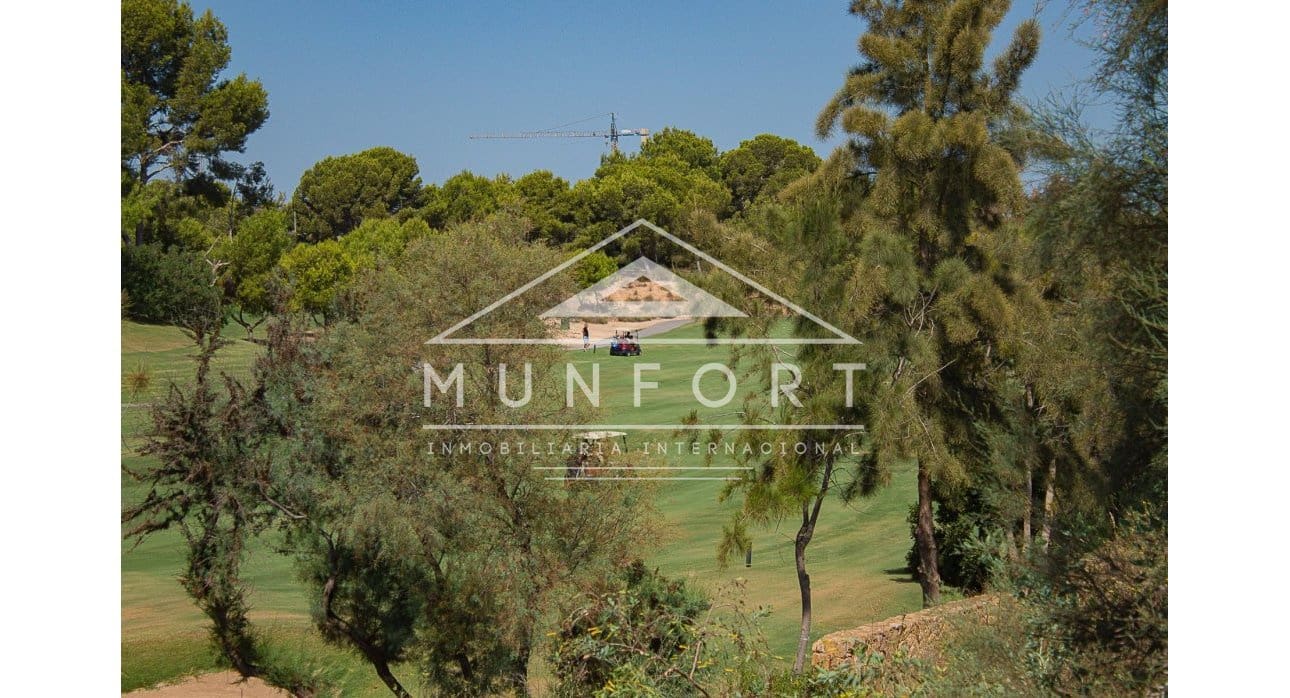 2 makuuhuone Bungalow myytävänä paikassa Torre de la Horadada mukana uima-altaan - 225 000 € (Ref: 8912380)